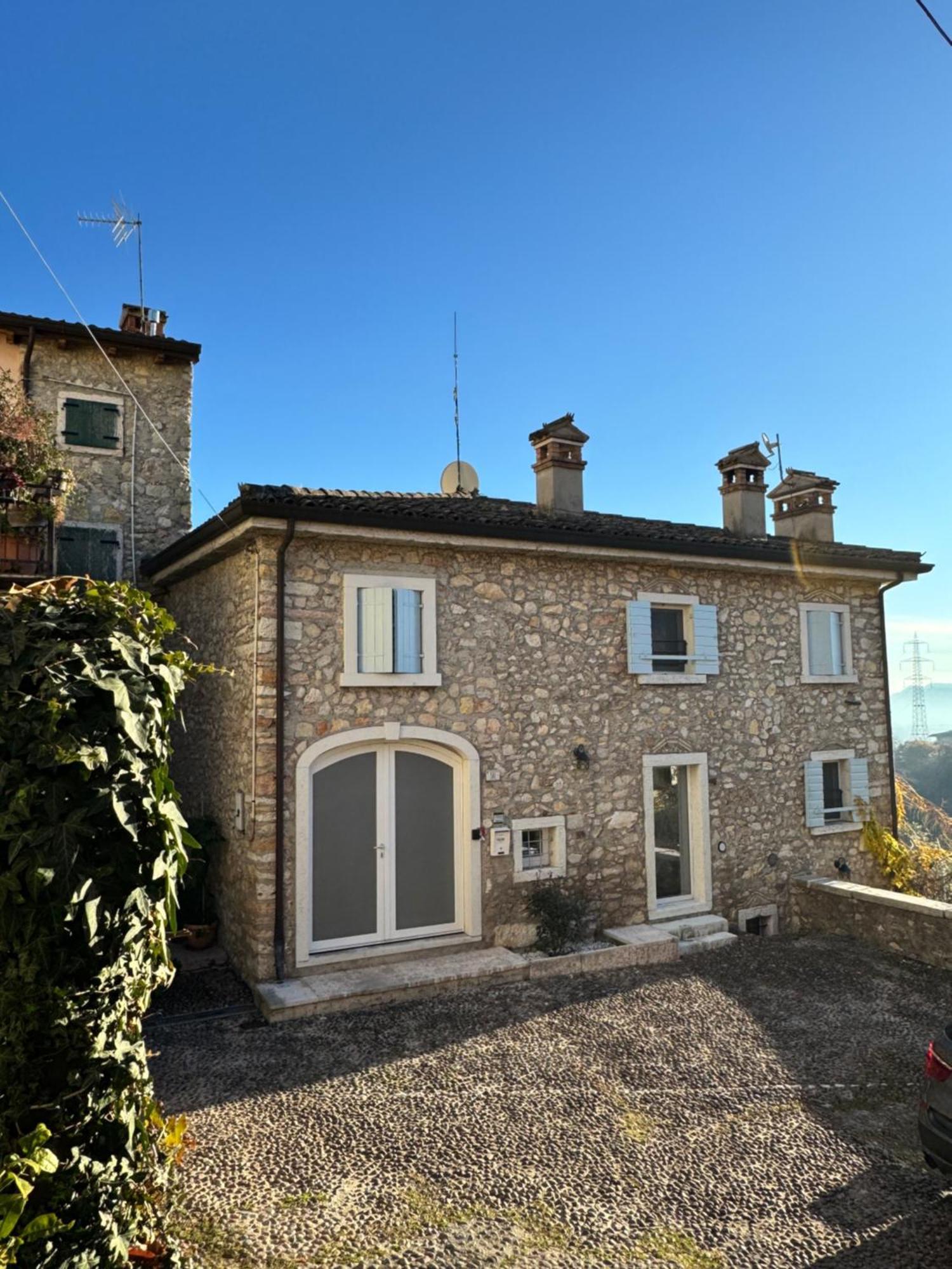 Ca Paradiso Caprino Veronese Bagian luar foto